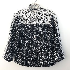 Draper’s and Damon’s Colorblock Blazer Jacket in Black & White